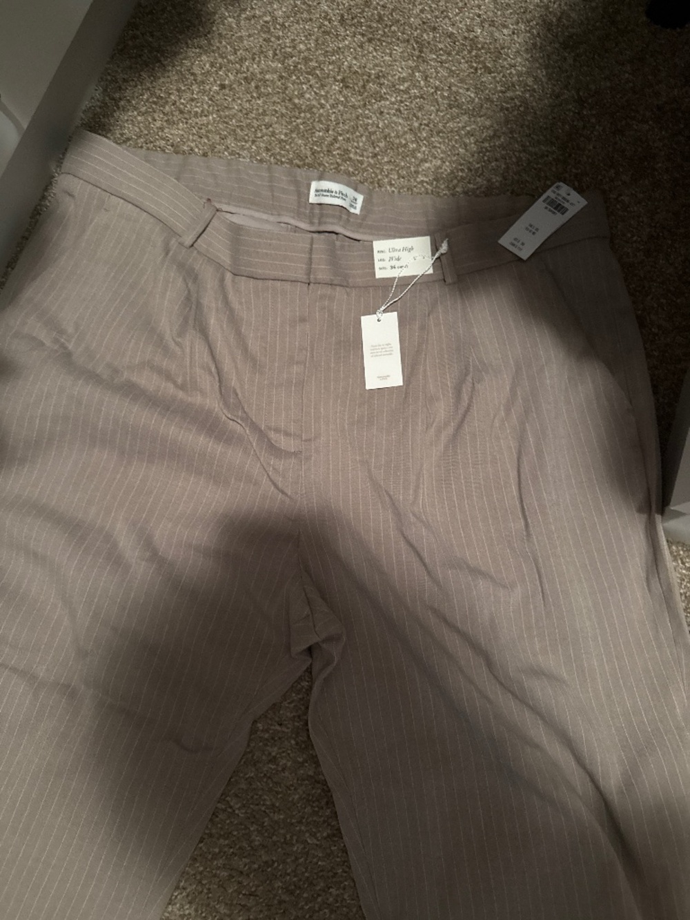Abercrombie & Fitch Sloan Tailored Pants